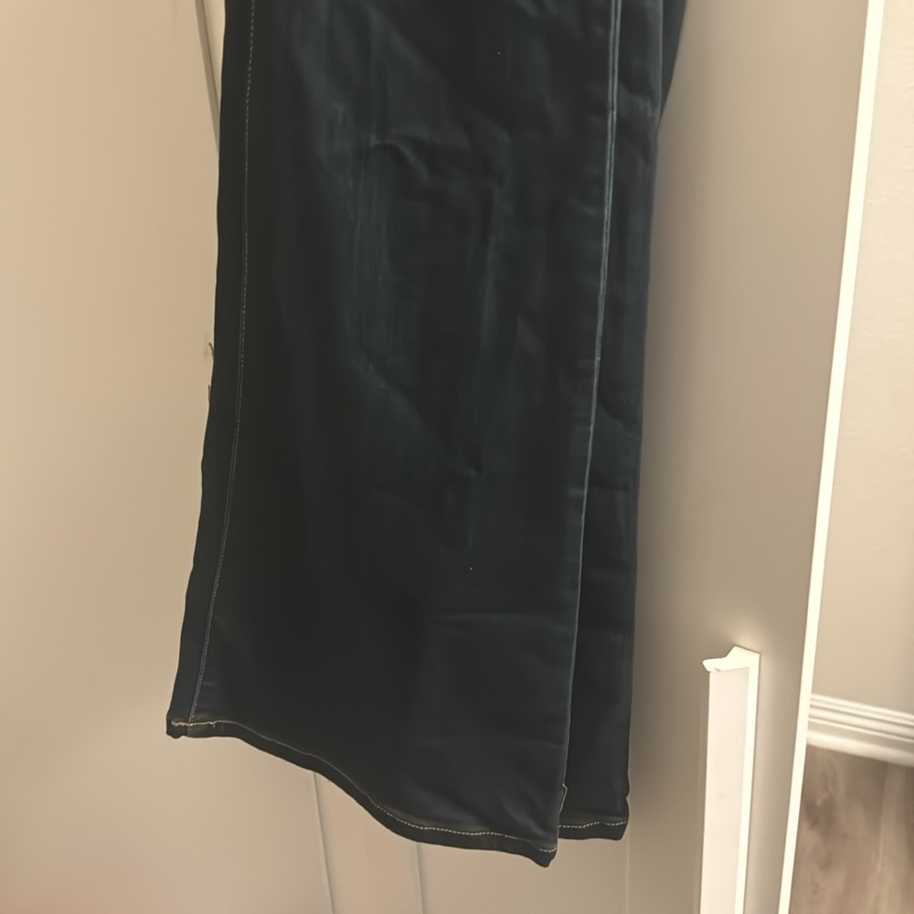 New/never worn | Fashion nova flare leg jeans